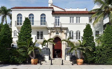 casa di versace miami beach|versace home in miami beach.